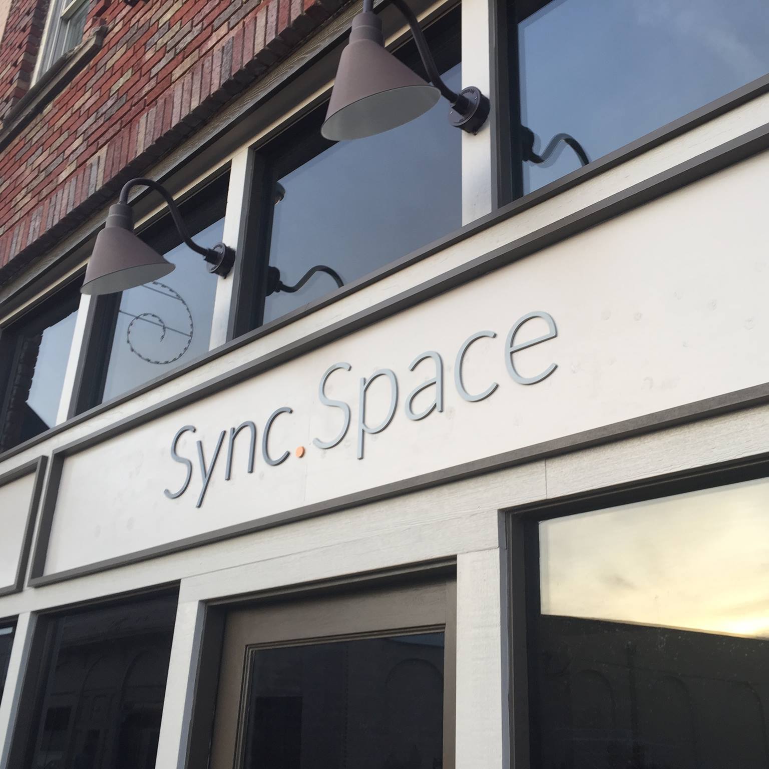 sync space-building